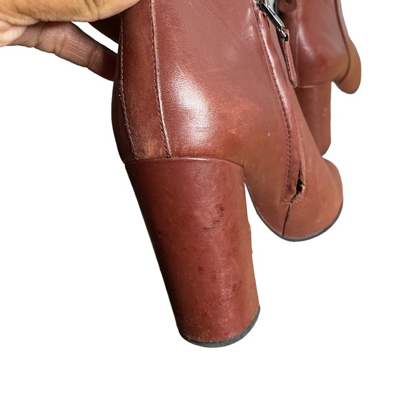 Sam Edelman Women's Red Heeled Ankle Booties - Picture 9 of 9